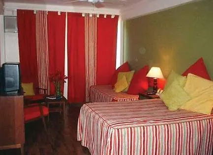 The Mandeville Hotel - Manchester Jamaica